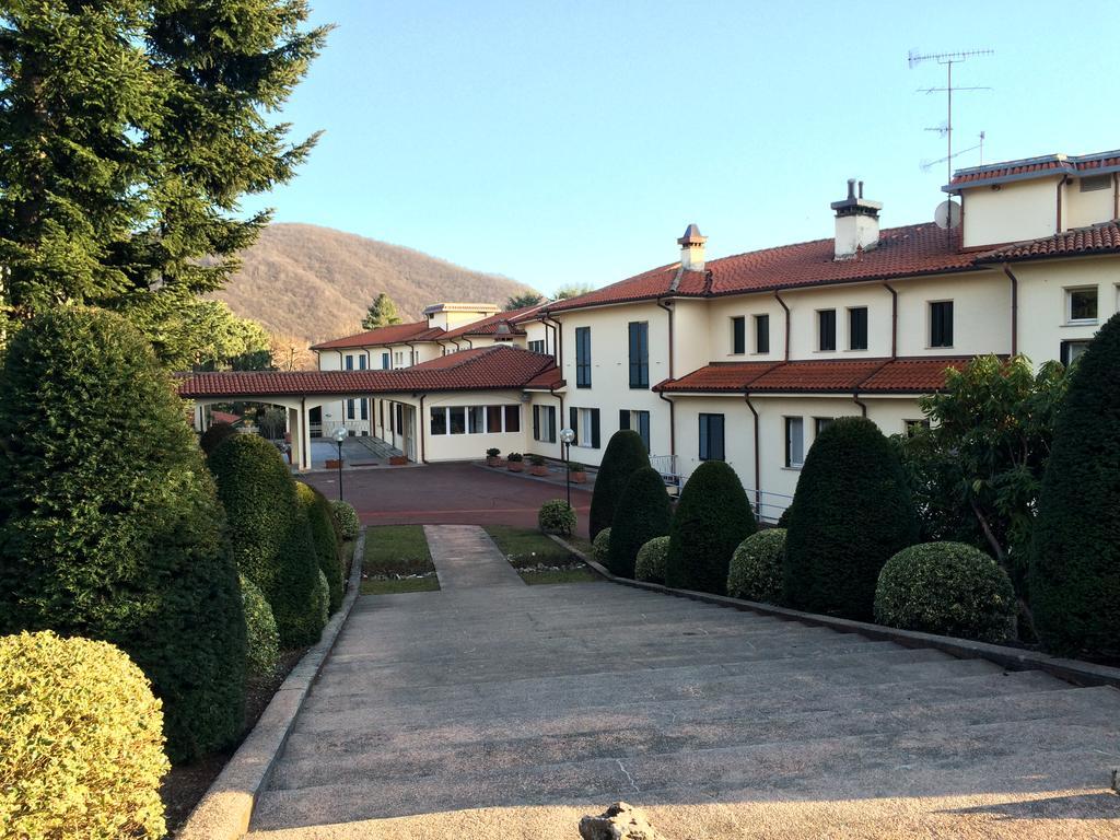 Centro Di Spiritualita Maria Candida Armeno Exterior photo