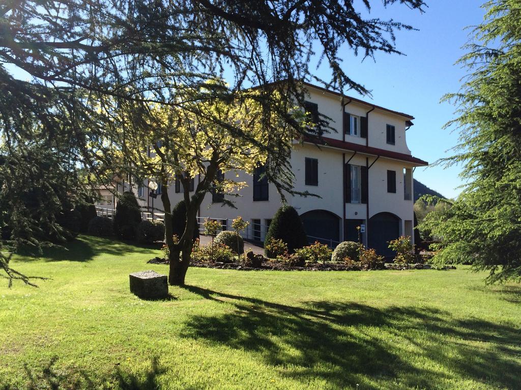Centro Di Spiritualita Maria Candida Armeno Exterior photo