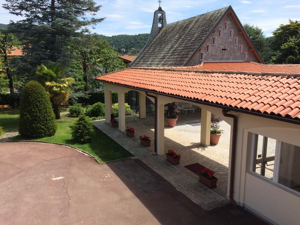 Centro Di Spiritualita Maria Candida Armeno Exterior photo