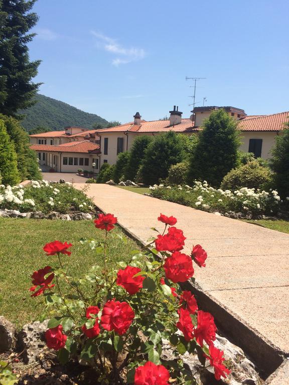 Centro Di Spiritualita Maria Candida Armeno Exterior photo